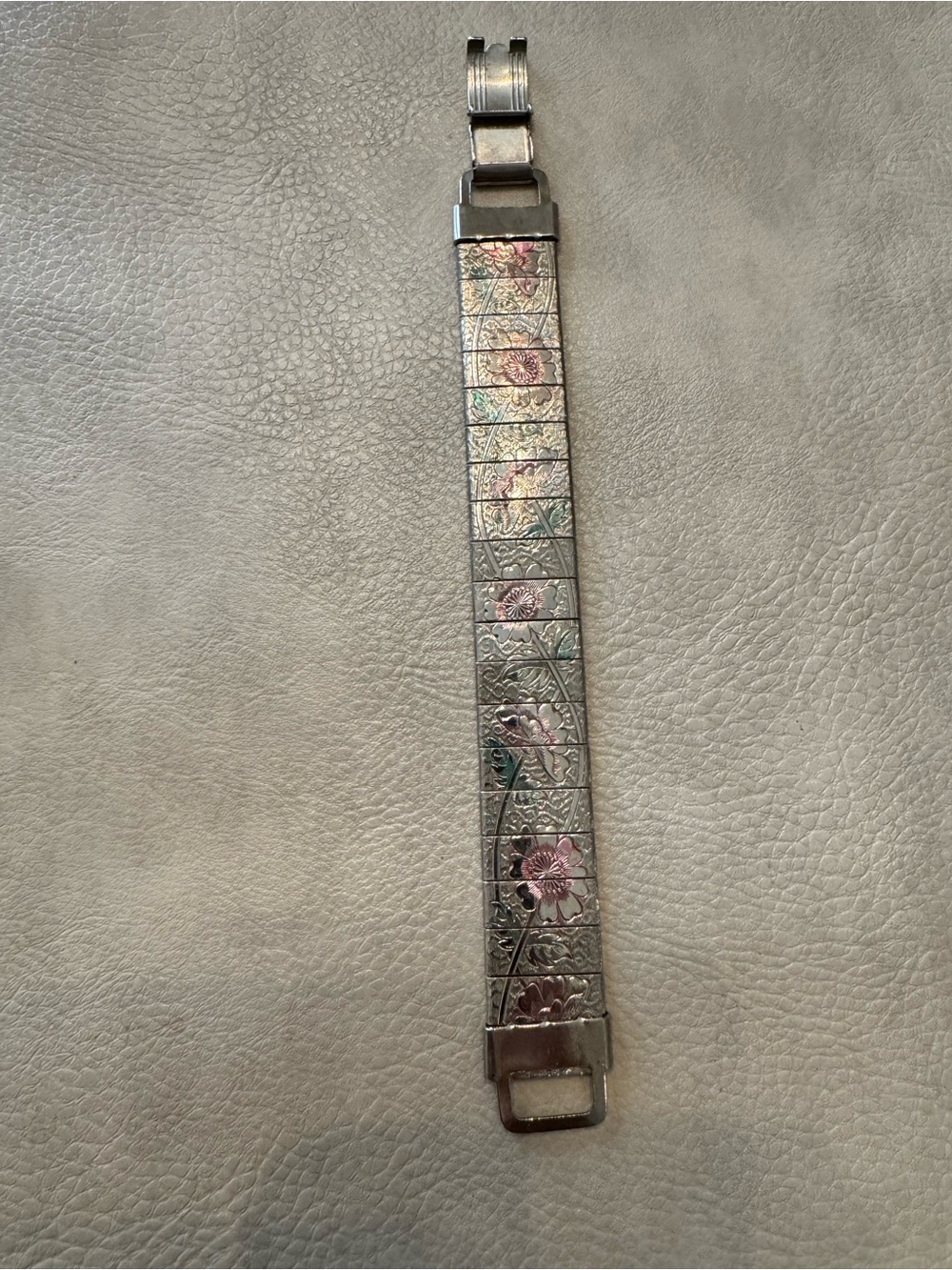 Vintage Pink & Silver Metal Floral Engraved 7 inch Bracelet